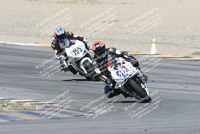 media/Oct-05-2025-CVMA (Sun) [[beeef4f201]]/Race 10-Formula Lightweight Twins Shootout/